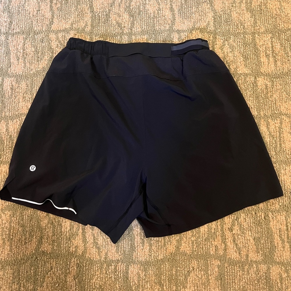 Lulu lemon men’s shorts